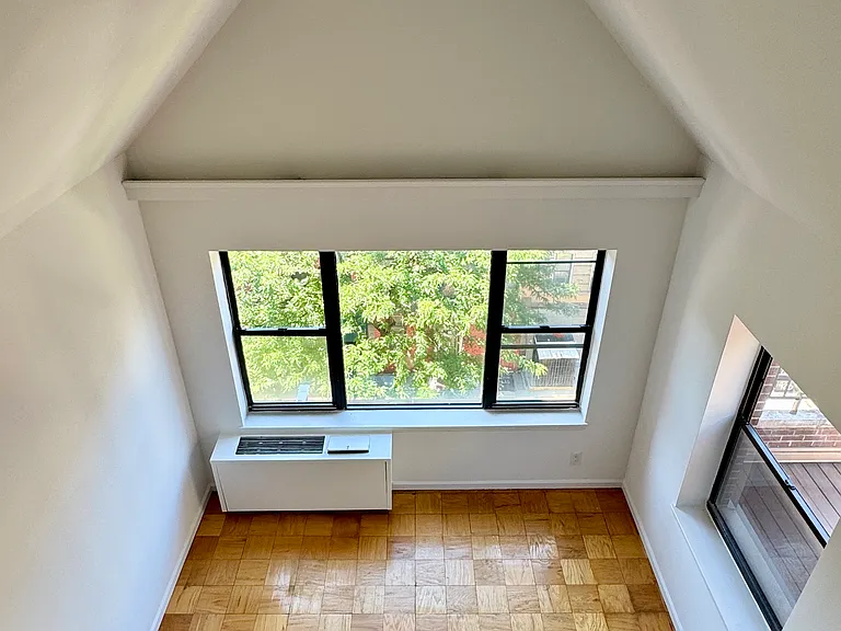 67 E 3rd St #PHA — Photo 11