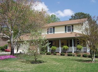 611 Garv Cir SE, Huntsville, AL 35803