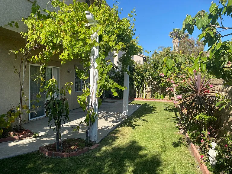 1916 Sienna Ln — Photo 16
