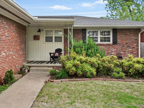 5729 E 25th Pl, Tulsa, OK 74114