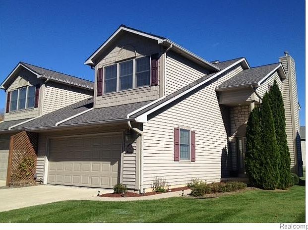 1st image of 263 Stratford Ln #1