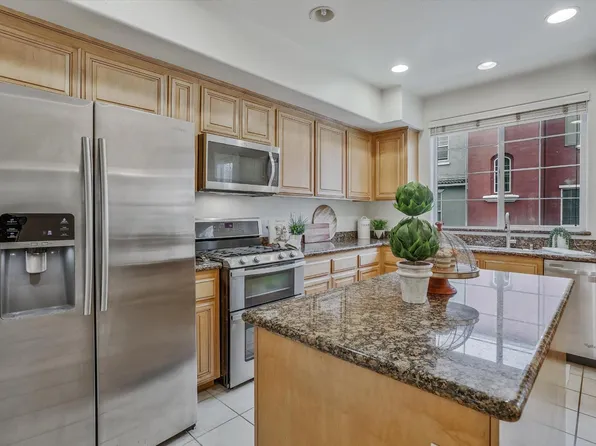 1756 Camino Real Way, Roseville, CA 95747