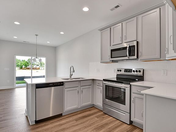 3727summerbaytrail-8