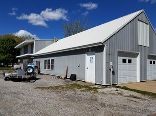 108 B St, Matherville, IL 61263
