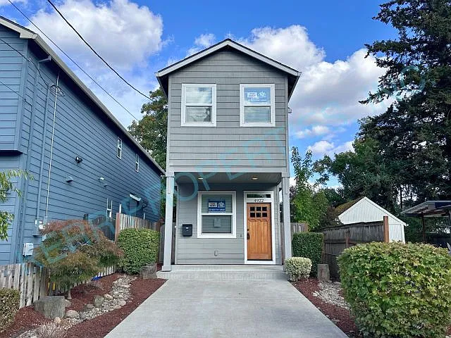 4922 SE 65th Ave