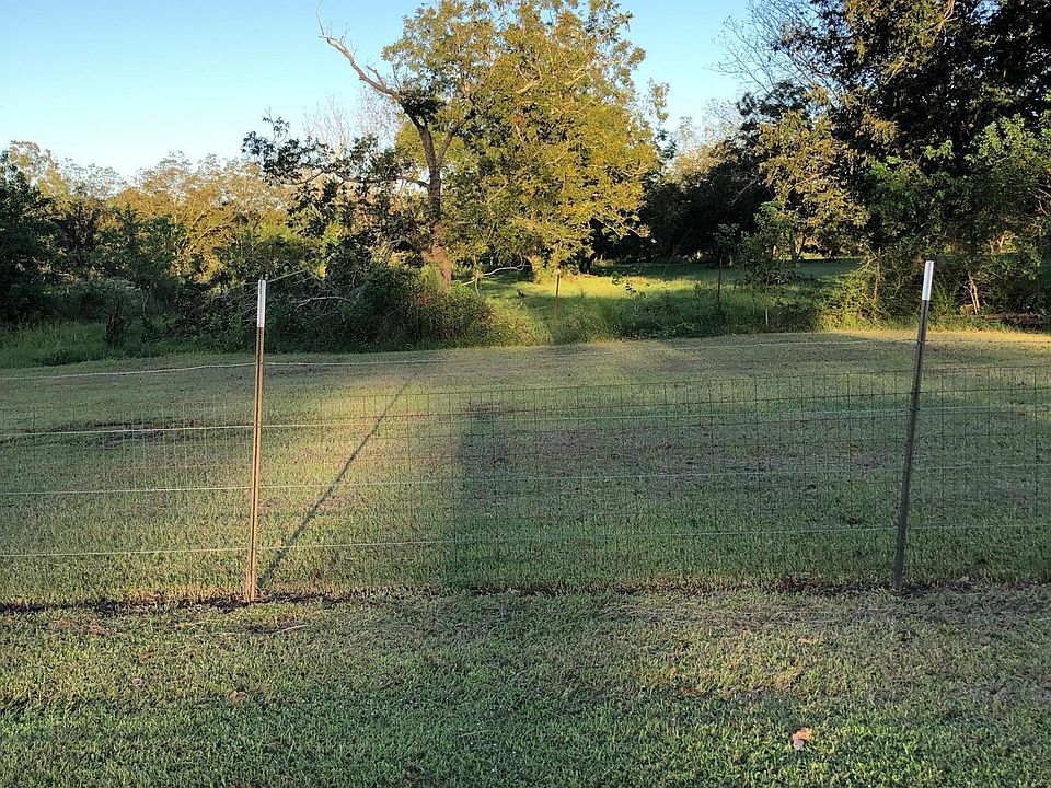 2nd image of 3913 Romero Rd