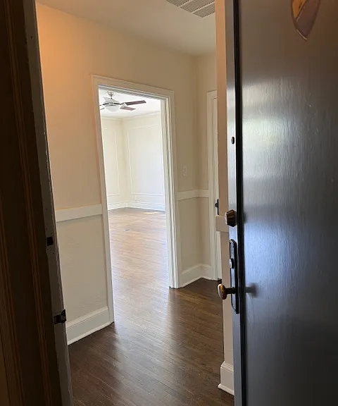 Front entry hall
