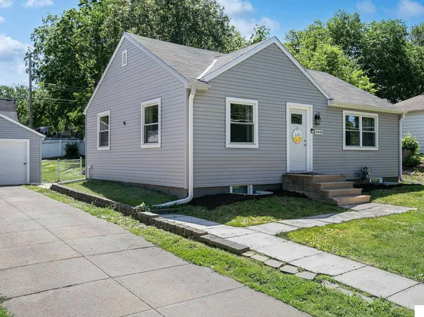 4440 S 48th St, Lincoln, NE 68516