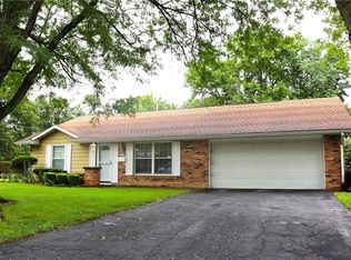 2705 Eastroad, Danville, IL 61832