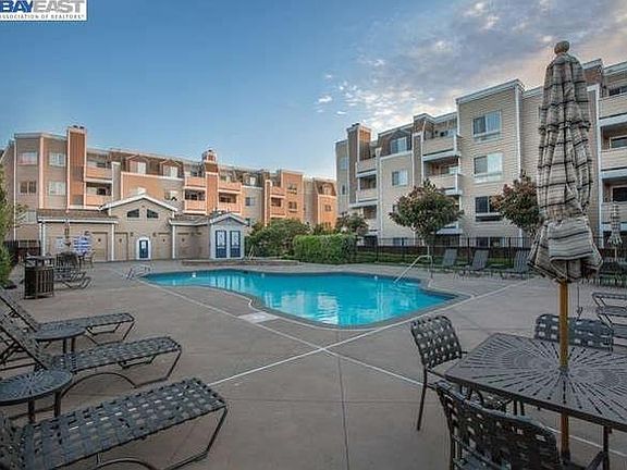 2nd image of 6400 Christie Ave APT 3311