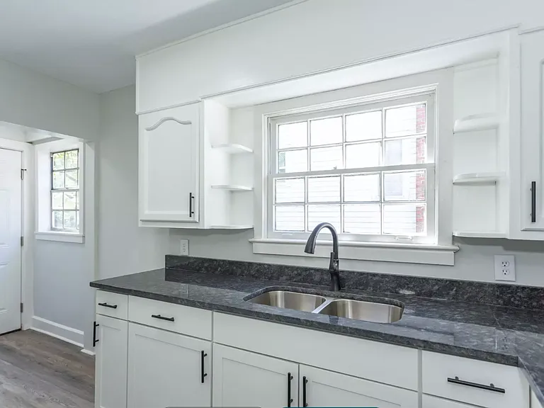 1523 44th St E — Photo 26
