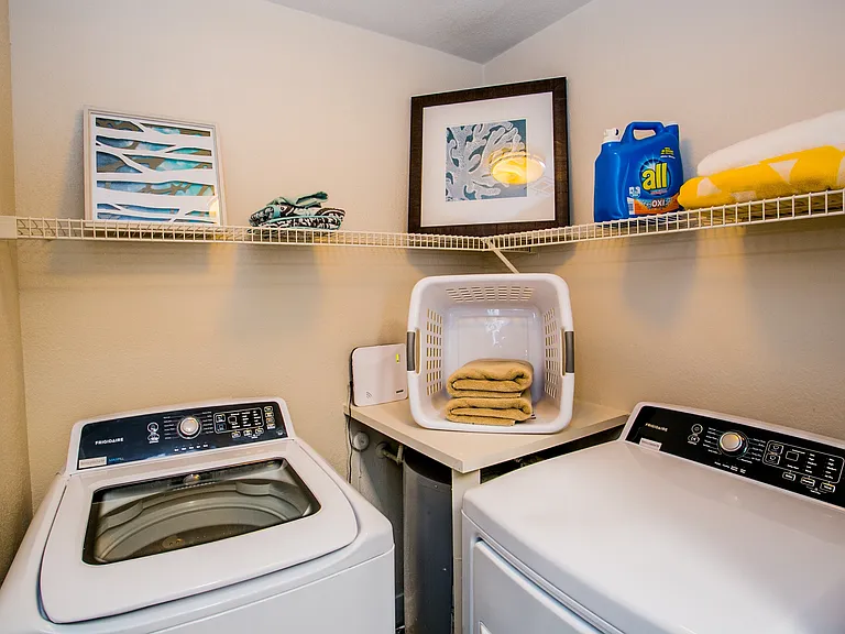 The Layne at Peccole Ranch — Photo 15