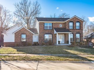 2536 Black Water Dr, Saint Louis, MO