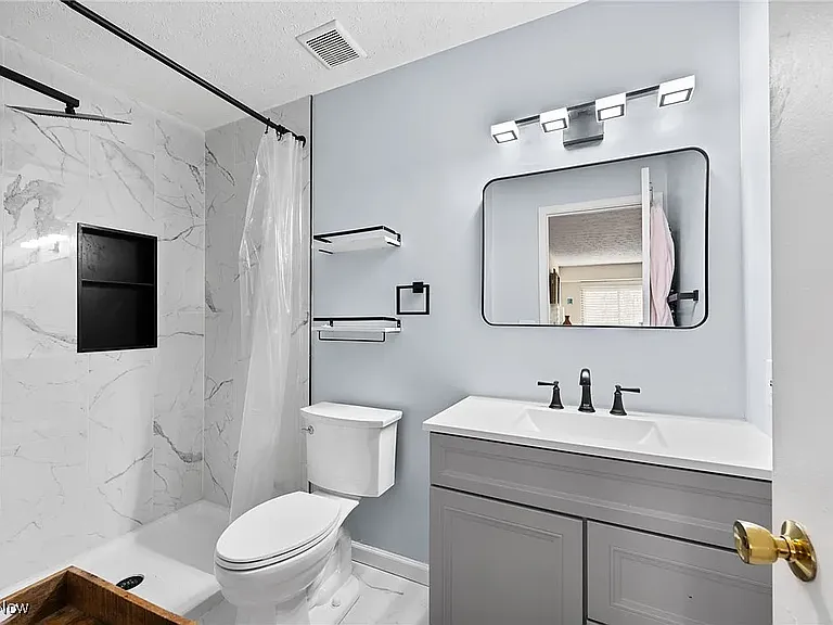 4314 Hyde Park Dr #4 — Photo 21