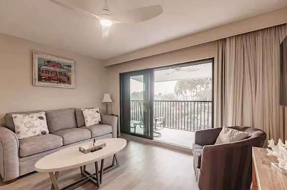 2 bed, 864 sqft, $9,570 — Photo 4