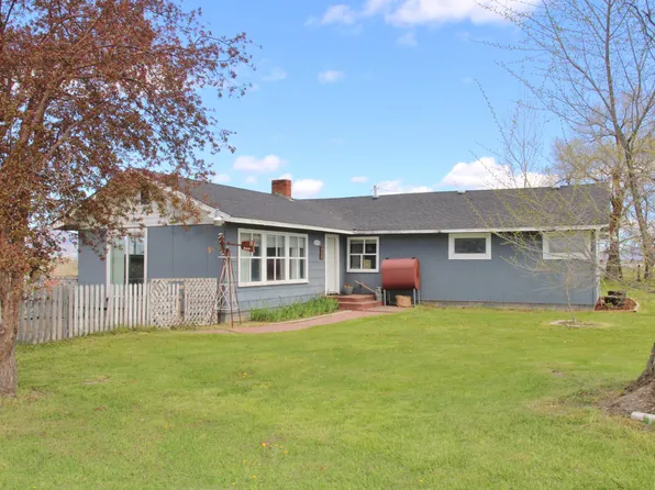 429 Miller Island Rd, Klamath Falls, OR 97603