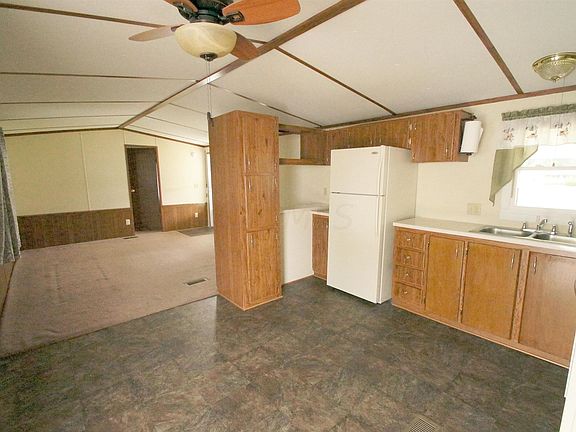 5th image of 765 Janice Pkwy