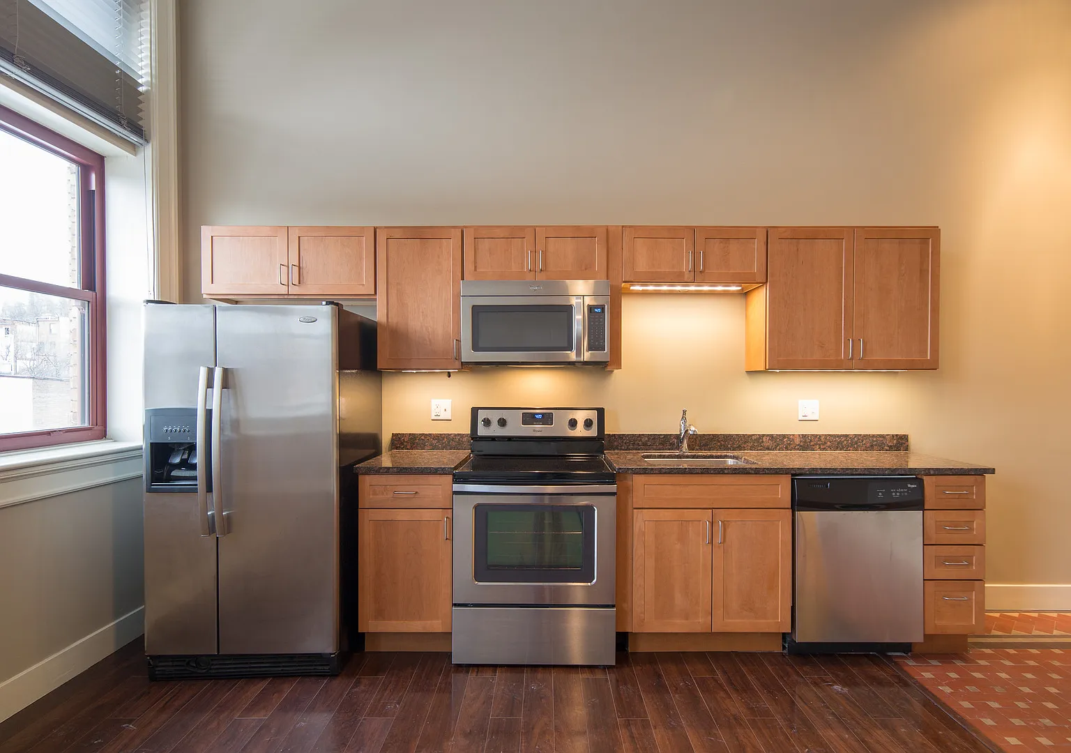 Fifth Avenue School Lofts — Photo 2
