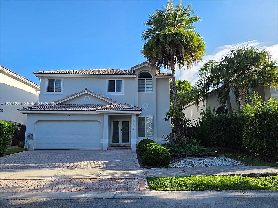 1st image of 10797 NW 73rd Ter