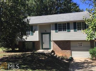 5359 Tracey Dr, Stone Mountain, GA 30088