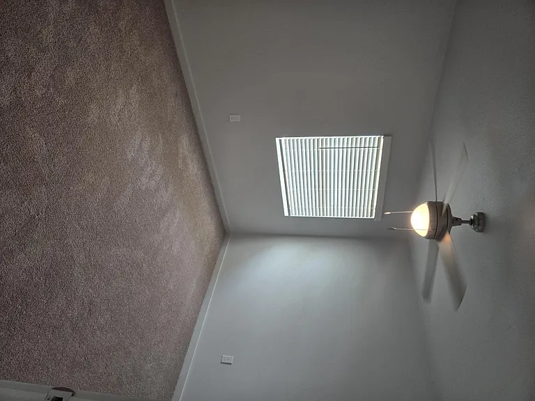 Sabine Apartments — Photo 10