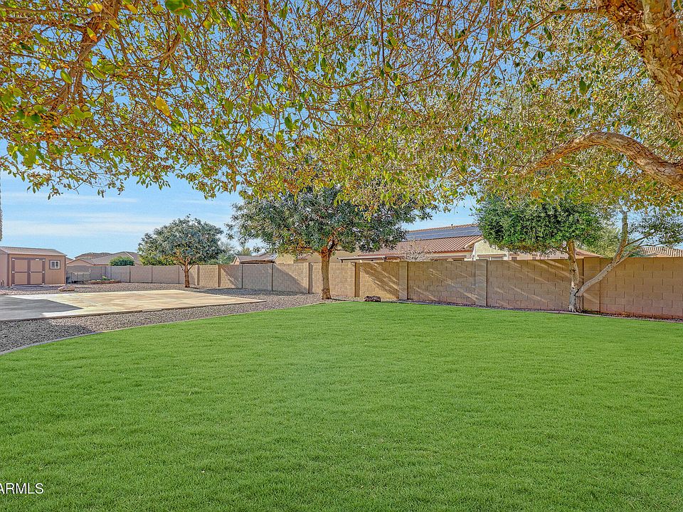 1st image of 16040 W DESERT FLOWER Drive