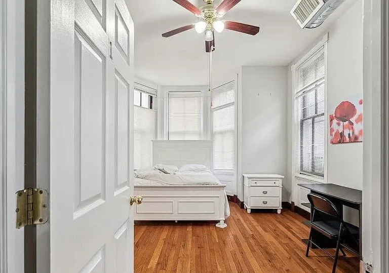 3414 Spring Garden St #3C — Photo 4
