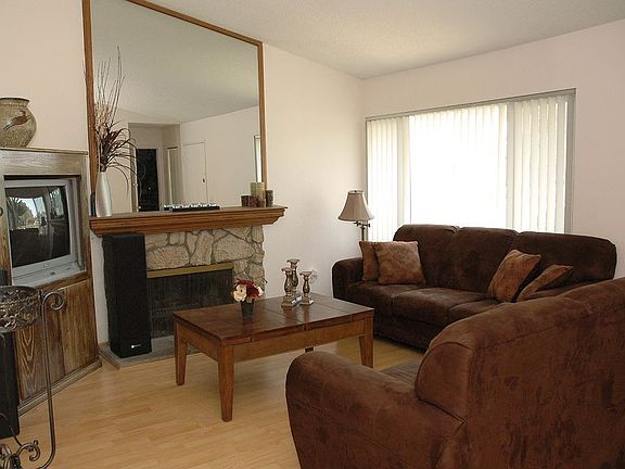 2nd image of 1631 N Isadora Way