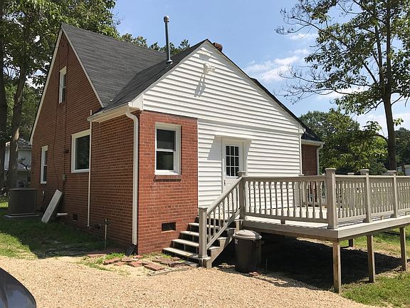 Large maintenance free deck 