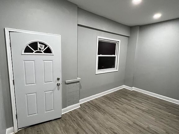 2nd image of 1041 E Chelten Ave