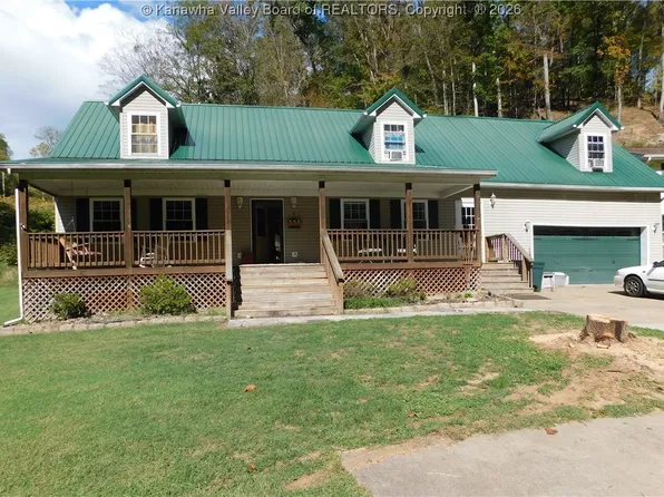 1724 Sugar Creek Dr, Charleston, WV 25387