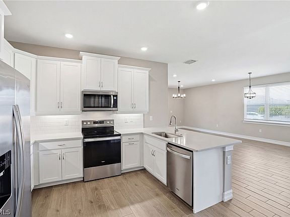 4th image of 1193 Enbrook Loop