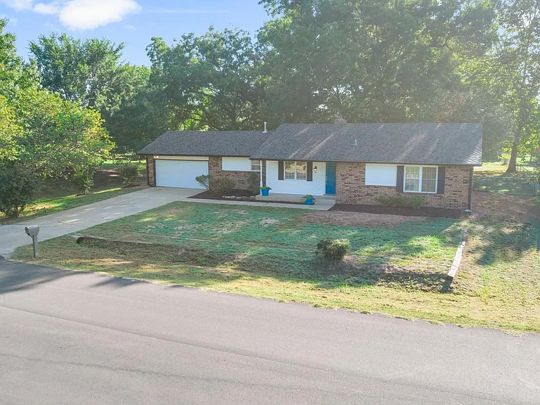 1811 S 148th West Ave — Photo 46