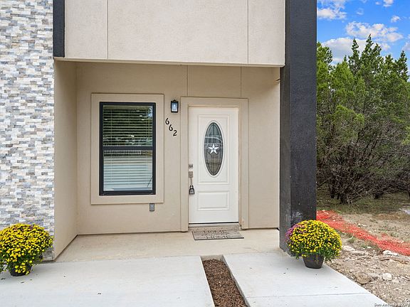 4th image of 662 canyon circle