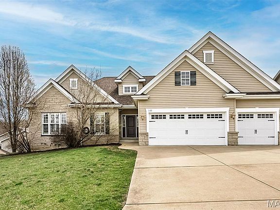 2nd image of 1122 Riesling Ln