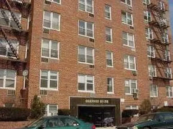 527 Avenue X image 1 of 1