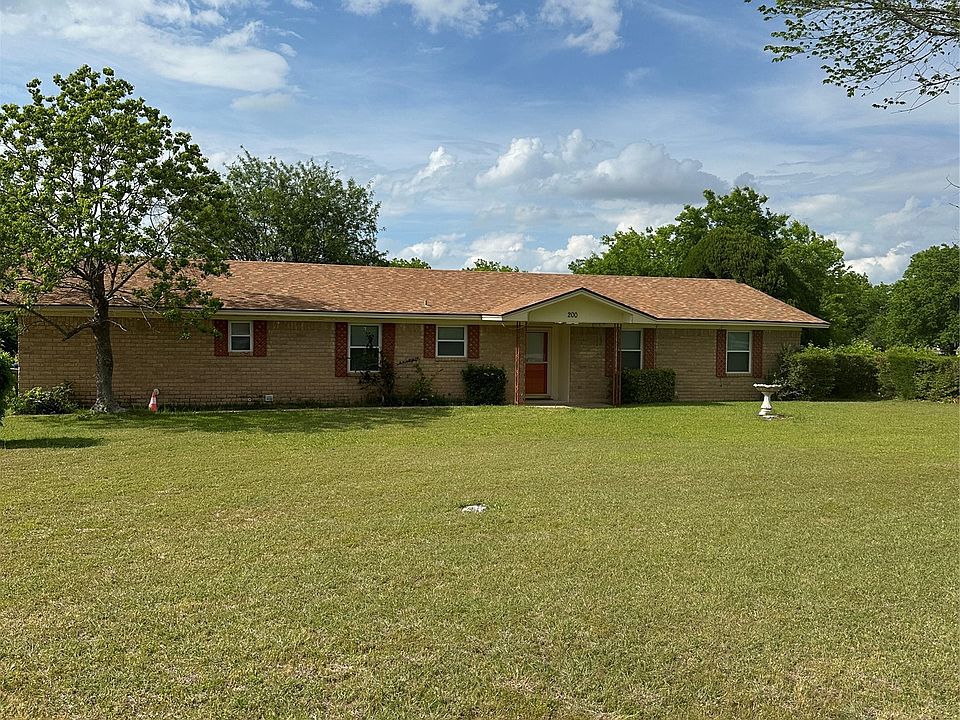 1st image of 200 Earle Rd