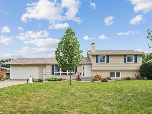 203 Bohen St, Marshalltown, IA 50158