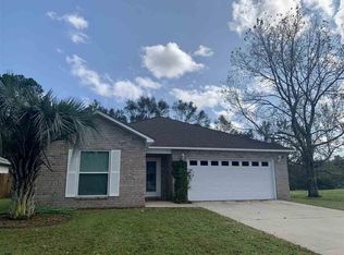 3921 Omega St, Pace, FL 32571