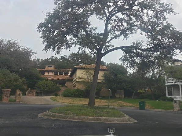 302 Bluffhill, San Antonio, TX 78216