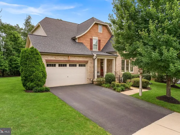 23356 Morning Walk Dr, Ashburn, VA 20148
