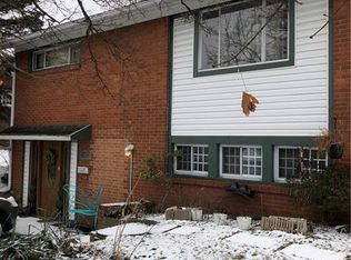 227 Garden City Dr, Monroeville, PA 15146