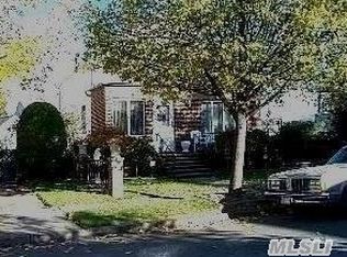 65 Willis Ave, Floral Park, NY