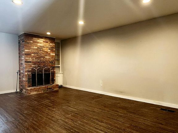 2nd image of 6113 S Troost Ave