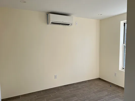 Rented by Owner | media 9