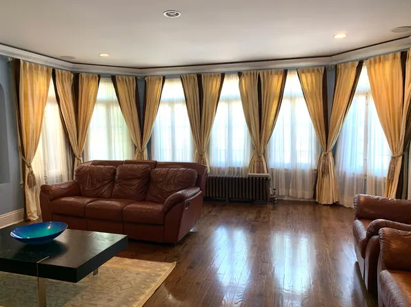 6130 N Rockwell St Unit 1A, Chicago, IL 60659