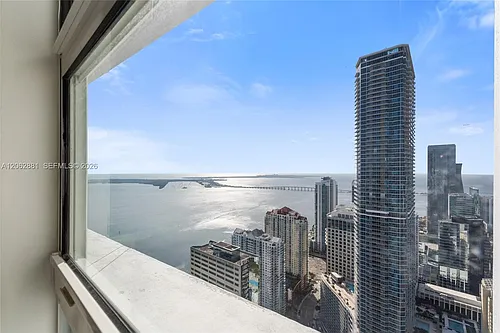 950 Brickell Bay Dr #5507 Photo 1