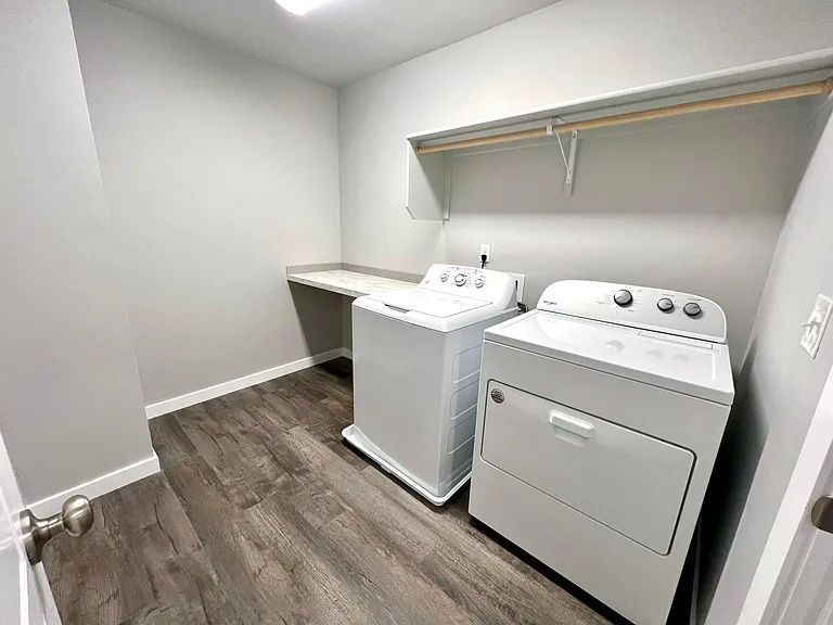 7050 W Grand Rapids Dr — Photo 2