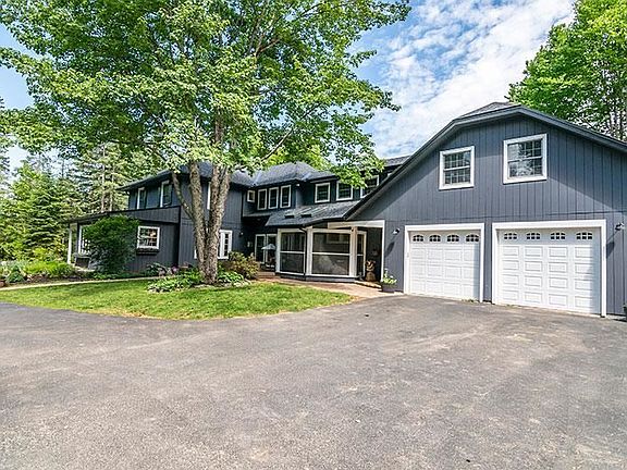 2nd image of 371 Mirror Lake Dr