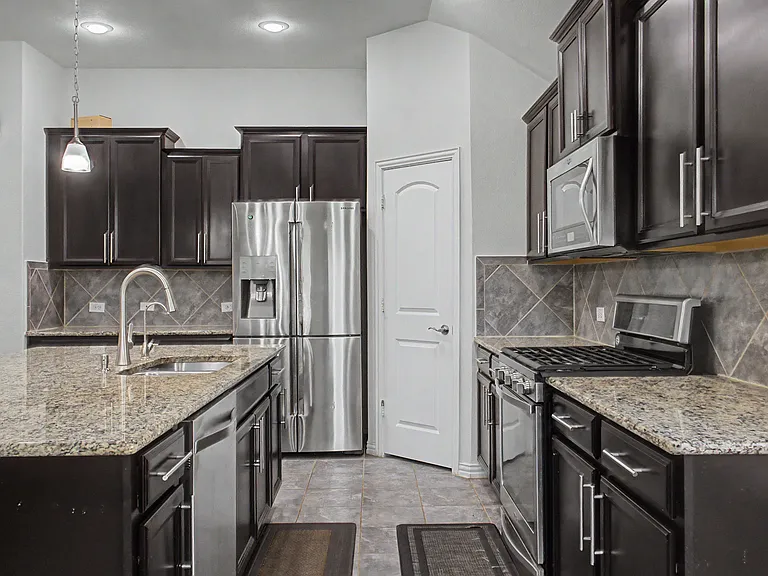 2348 Candler Club Way — Photo 8